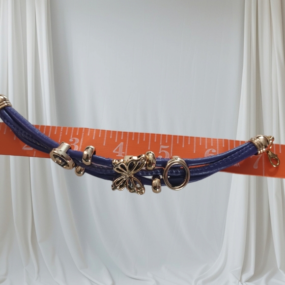 Women's purple artificial leather bracelet with light gold tone butterfly - Picture 5 of 5